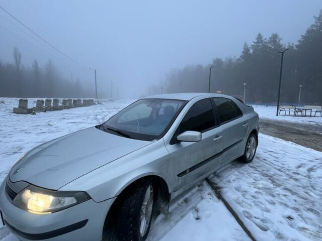 Сірий Рено Лагуна, об'ємом двигуна 2 л та пробігом 250 тис. км за 3350 $, фото 1 на Automoto.ua
