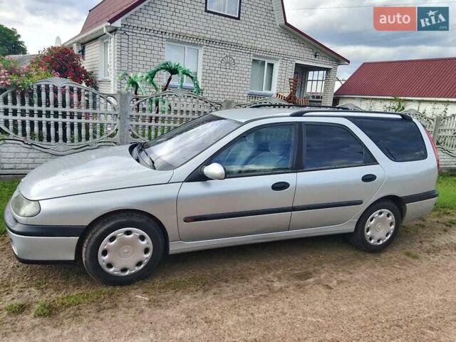 Сірий Рено Лагуна, об'ємом двигуна 1.6 л та пробігом 214 тис. км за 3700 $, фото 1 на Automoto.ua