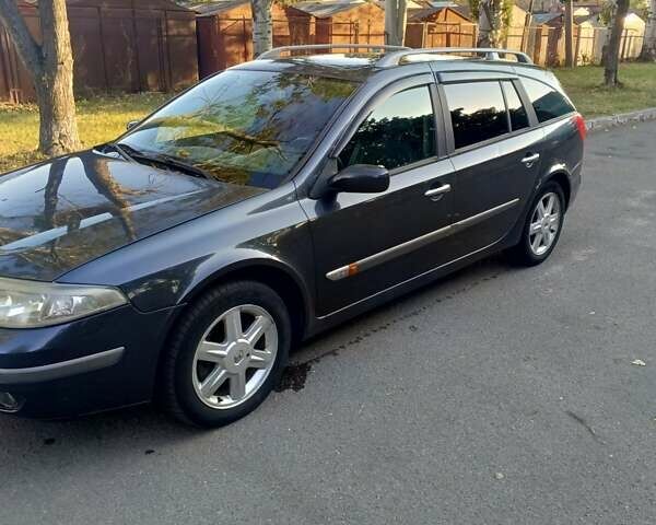 Сірий Рено Лагуна, об'ємом двигуна 1.78 л та пробігом 264 тис. км за 3900 $, фото 1 на Automoto.ua