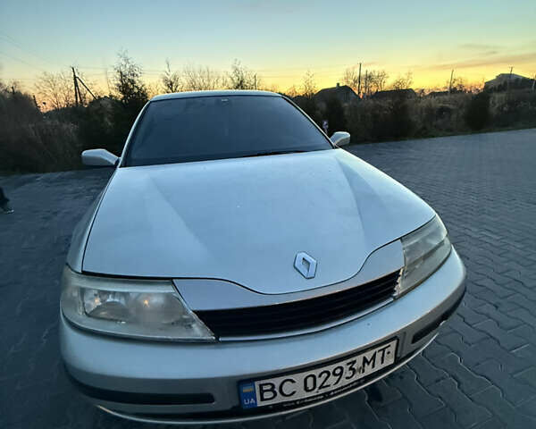 Сірий Рено Лагуна, об'ємом двигуна 1.78 л та пробігом 230 тис. км за 2300 $, фото 1 на Automoto.ua