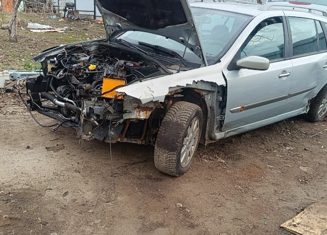 Сірий Рено Лагуна, об'ємом двигуна 1.9 л та пробігом 282 тис. км за 950 $, фото 1 на Automoto.ua