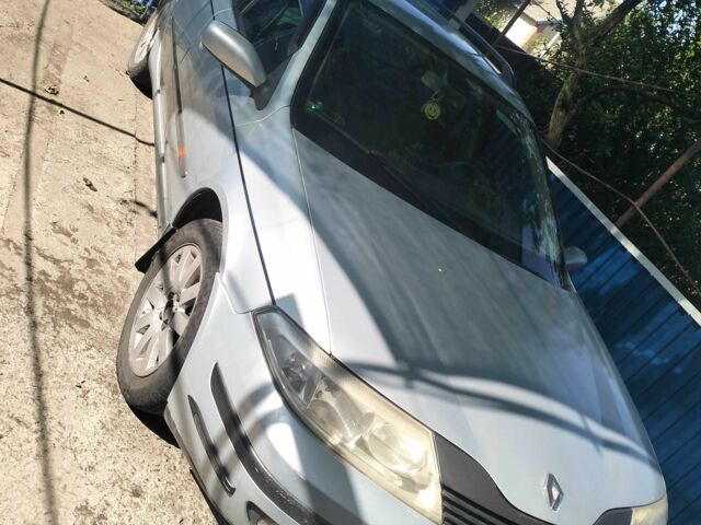 Сірий Рено Лагуна, об'ємом двигуна 1.6 л та пробігом 60 тис. км за 2800 $, фото 1 на Automoto.ua