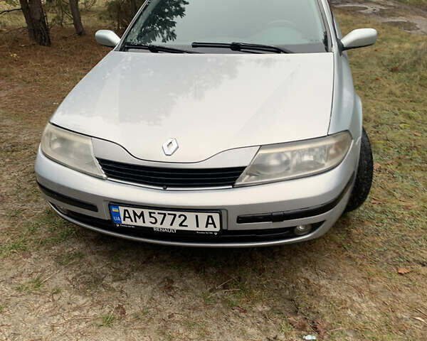 Серый Рено Лагуна, объемом двигателя 1.87 л и пробегом 330 тыс. км за 3850 $, фото 1 на Automoto.ua