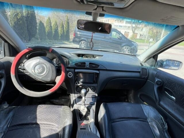 Сірий Рено Лагуна, об'ємом двигуна 1.9 л та пробігом 400 тис. км за 2000 $, фото 1 на Automoto.ua