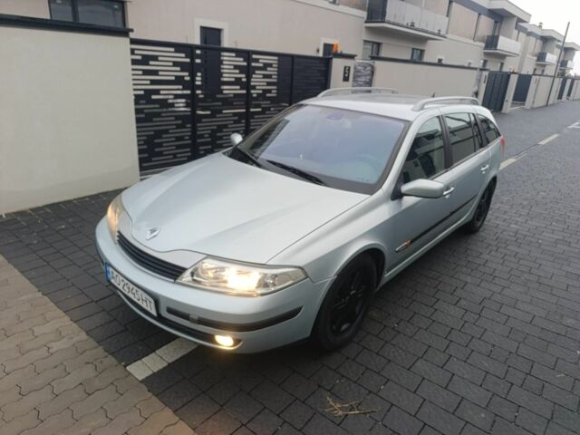 Серый Рено Лагуна, объемом двигателя 1.9 л и пробегом 330 тыс. км за 3900 $, фото 1 на Automoto.ua