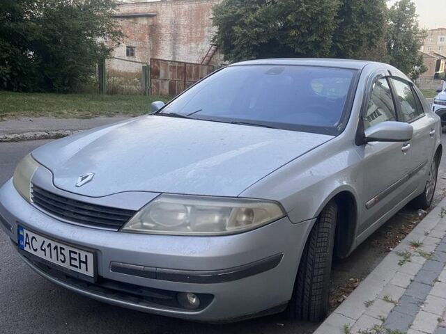 Серый Рено Лагуна, объемом двигателя 2 л и пробегом 300 тыс. км за 1900 $, фото 1 на Automoto.ua