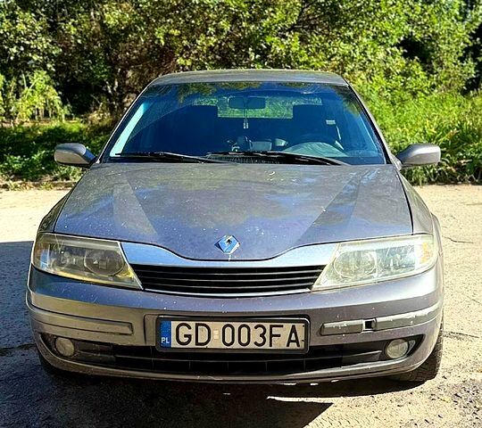 Серый Рено Лагуна, объемом двигателя 2 л и пробегом 0 тыс. км за 1450 $, фото 1 на Automoto.ua