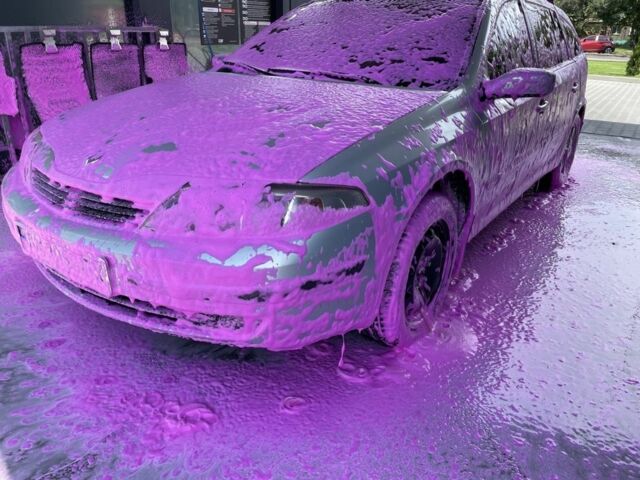 Серый Рено Лагуна, объемом двигателя 1.9 л и пробегом 320 тыс. км за 2450 $, фото 1 на Automoto.ua