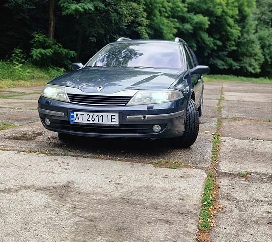 Сірий Рено Лагуна, об'ємом двигуна 3 л та пробігом 476 тис. км за 1800 $, фото 1 на Automoto.ua