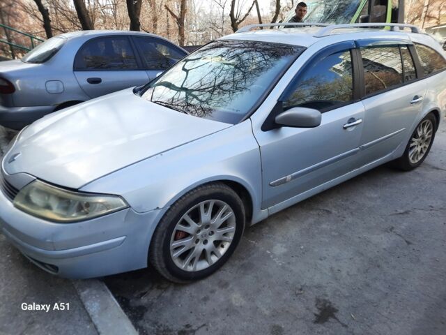 Серый Рено Лагуна, объемом двигателя 2.2 л и пробегом 202 тыс. км за 1650 $, фото 1 на Automoto.ua