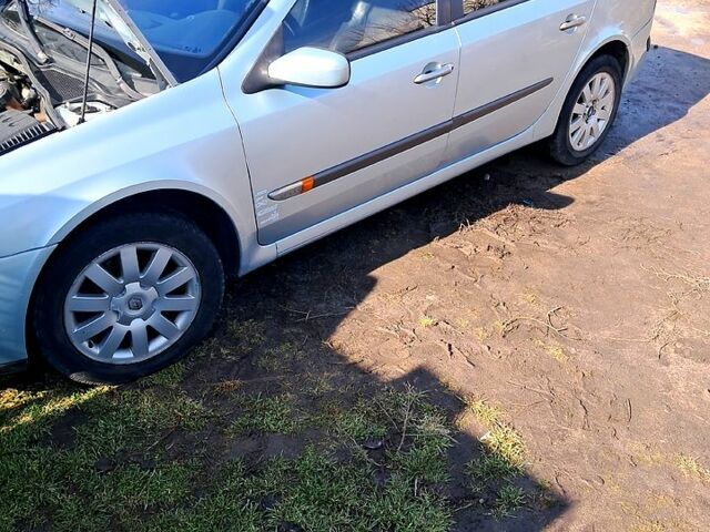 Серый Рено Лагуна, объемом двигателя 1.9 л и пробегом 270 тыс. км за 3500 $, фото 1 на Automoto.ua