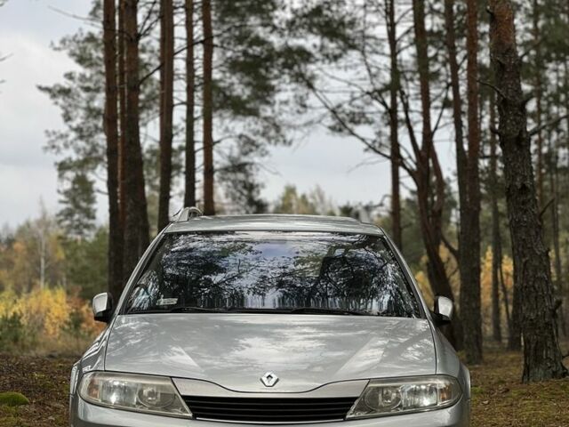 Серый Рено Лагуна, объемом двигателя 1.8 л и пробегом 360 тыс. км за 1500 $, фото 1 на Automoto.ua