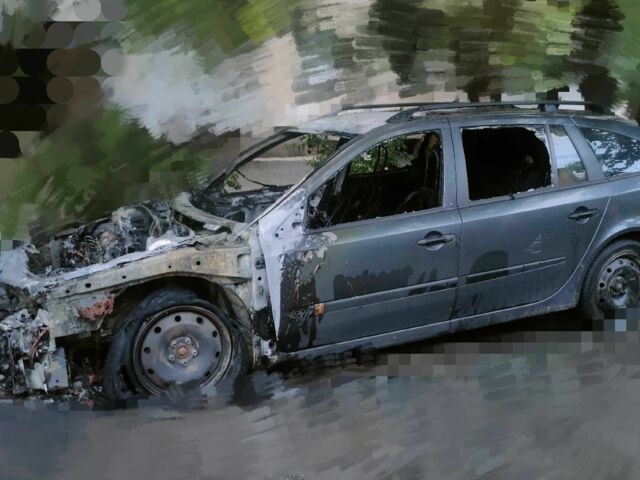 Сірий Рено Лагуна, об'ємом двигуна 1.9 л та пробігом 300 тис. км за 301 $, фото 1 на Automoto.ua