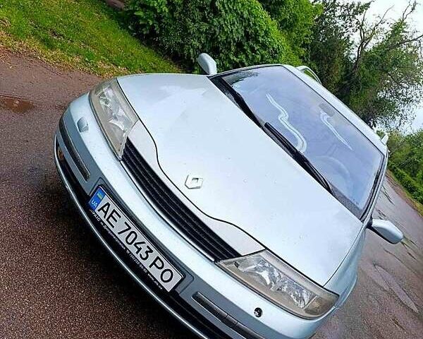 Серый Рено Лагуна, объемом двигателя 2 л и пробегом 330 тыс. км за 2700 $, фото 1 на Automoto.ua