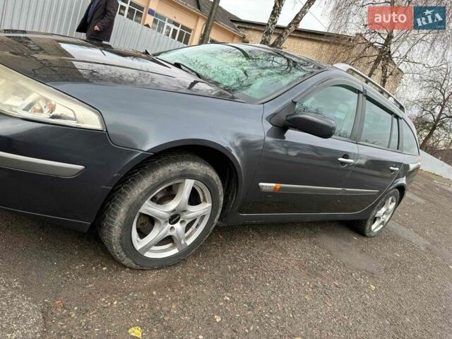 Серый Рено Лагуна, объемом двигателя 2.19 л и пробегом 258 тыс. км за 3200 $, фото 1 на Automoto.ua