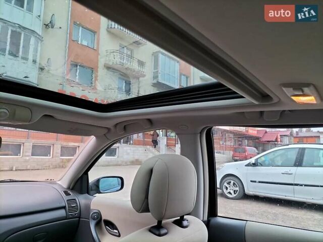 Серый Рено Лагуна, объемом двигателя 1.8 л и пробегом 277 тыс. км за 4200 $, фото 1 на Automoto.ua