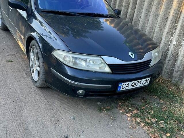 Сірий Рено Лагуна, об'ємом двигуна 2.2 л та пробігом 0 тис. км за 3600 $, фото 1 на Automoto.ua