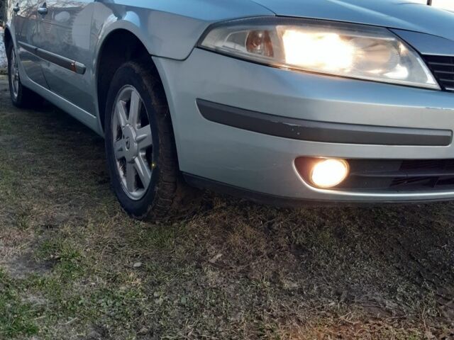 Серый Рено Лагуна, объемом двигателя 1.9 л и пробегом 350 тыс. км за 1350 $, фото 1 на Automoto.ua