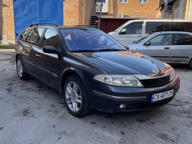 Сірий Рено Лагуна, об'ємом двигуна 2.2 л та пробігом 393 тис. км за 3009 $, фото 1 на Automoto.ua