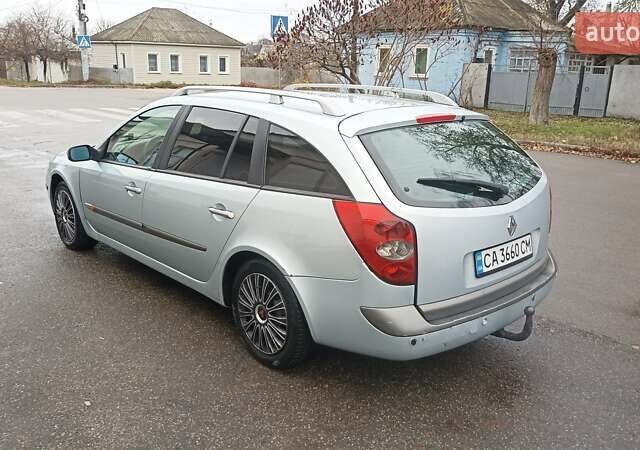Серый Рено Лагуна, объемом двигателя 2 л и пробегом 374 тыс. км за 2900 $, фото 1 на Automoto.ua