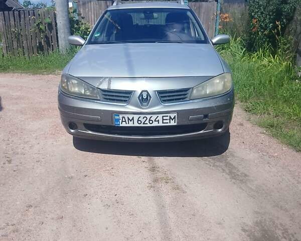 Серый Рено Лагуна, объемом двигателя 2 л и пробегом 277 тыс. км за 2700 $, фото 1 на Automoto.ua
