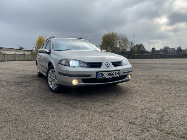 Серый Рено Лагуна, объемом двигателя 2 л и пробегом 248 тыс. км за 4000 $, фото 1 на Automoto.ua