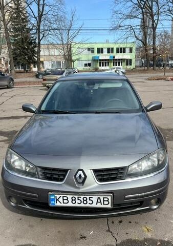 Сірий Рено Лагуна, об'ємом двигуна 1.87 л та пробігом 307 тис. км за 3750 $, фото 1 на Automoto.ua