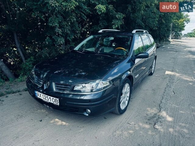 Сірий Рено Лагуна, об'ємом двигуна 3 л та пробігом 317 тис. км за 4467 $, фото 1 на Automoto.ua
