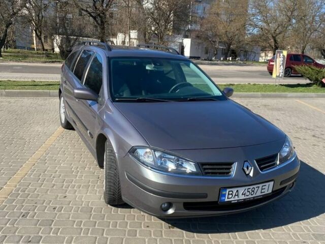 Серый Рено Лагуна, объемом двигателя 2 л и пробегом 178 тыс. км за 5400 $, фото 1 на Automoto.ua