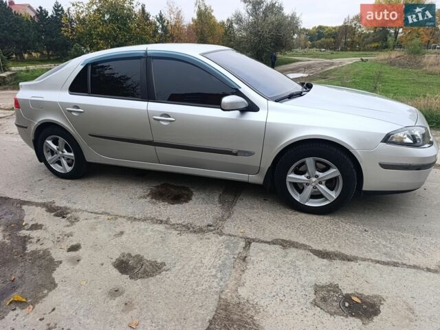Сірий Рено Лагуна, об'ємом двигуна 2 л та пробігом 187 тис. км за 5000 $, фото 1 на Automoto.ua