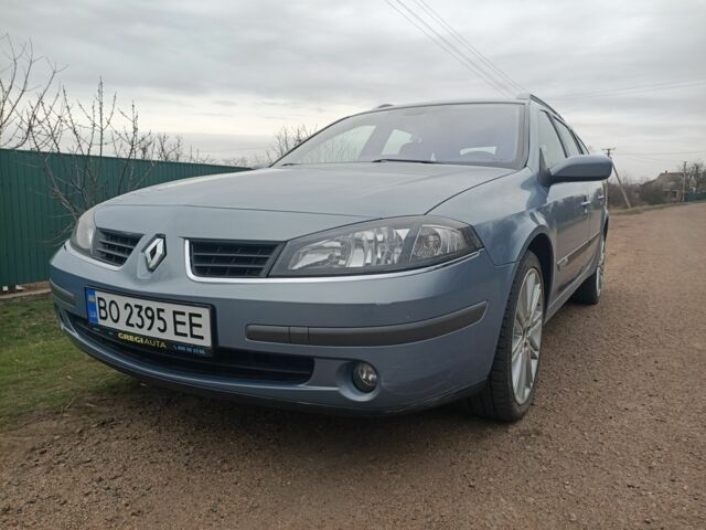 Серый Рено Лагуна, объемом двигателя 2 л и пробегом 180 тыс. км за 5500 $, фото 1 на Automoto.ua