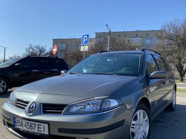 Серый Рено Лагуна, объемом двигателя 2 л и пробегом 200 тыс. км за 3900 $, фото 1 на Automoto.ua