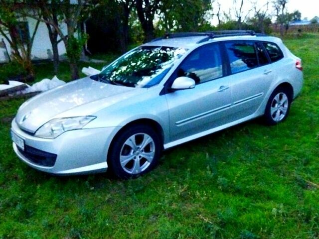 Серый Рено Лагуна, объемом двигателя 1.5 л и пробегом 314 тыс. км за 4800 $, фото 1 на Automoto.ua