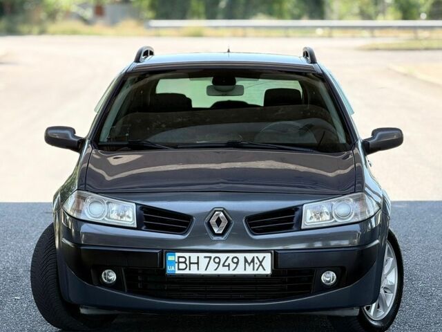 Сірий Рено Лагуна, об'ємом двигуна 1.6 л та пробігом 331 тис. км за 4700 $, фото 1 на Automoto.ua