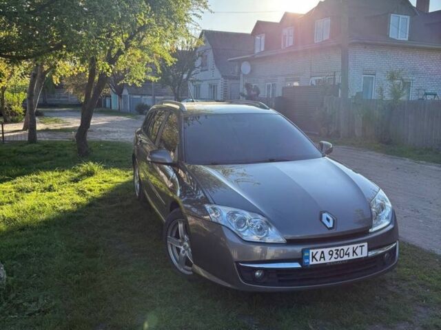 Серый Рено Лагуна, объемом двигателя 2 л и пробегом 240 тыс. км за 7500 $, фото 1 на Automoto.ua