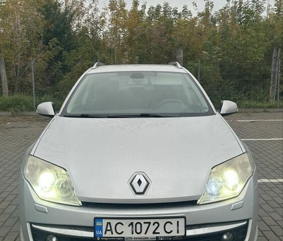 Серый Рено Лагуна, объемом двигателя 2 л и пробегом 250 тыс. км за 6500 $, фото 1 на Automoto.ua