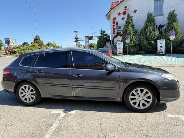 Сірий Рено Лагуна, об'ємом двигуна 2 л та пробігом 300 тис. км за 5376 $, фото 1 на Automoto.ua