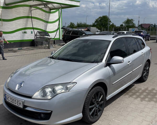 Серый Рено Лагуна, объемом двигателя 2.02 л и пробегом 304 тыс. км за 6700 $, фото 1 на Automoto.ua