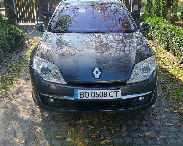 Серый Рено Лагуна, объемом двигателя 2 л и пробегом 245 тыс. км за 6900 $, фото 1 на Automoto.ua