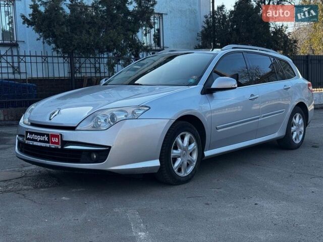 Сірий Рено Лагуна, об'ємом двигуна 2 л та пробігом 312 тис. км за 6790 $, фото 1 на Automoto.ua