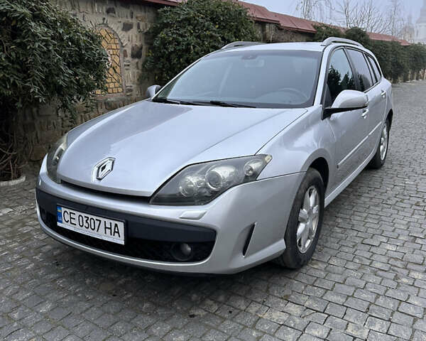 Серый Рено Лагуна, объемом двигателя 1.46 л и пробегом 435 тыс. км за 5399 $, фото 1 на Automoto.ua
