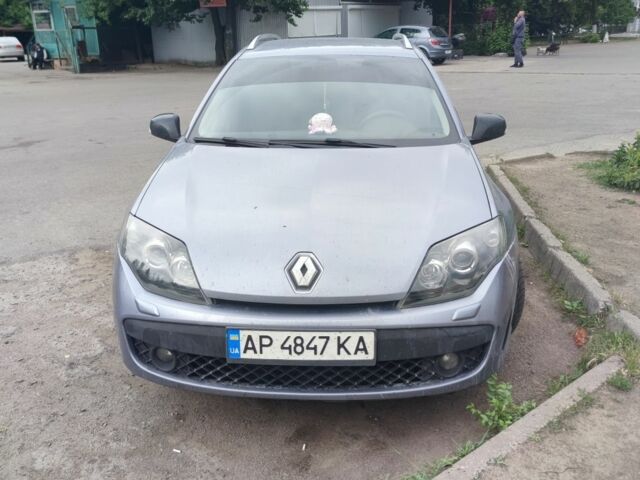 Сірий Рено Лагуна, об'ємом двигуна 1.5 л та пробігом 442 тис. км за 5200 $, фото 1 на Automoto.ua