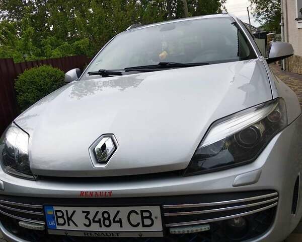 Серый Рено Лагуна, объемом двигателя 1.5 л и пробегом 178 тыс. км за 5500 $, фото 1 на Automoto.ua