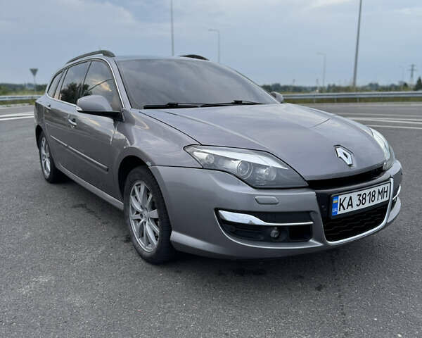 Сірий Рено Лагуна, об'ємом двигуна 2 л та пробігом 400 тис. км за 6400 $, фото 1 на Automoto.ua