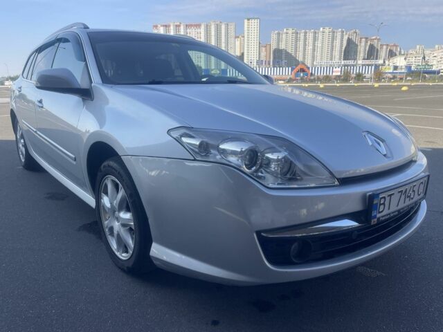 Серый Рено Лагуна, объемом двигателя 1.46 л и пробегом 180 тыс. км за 6930 $, фото 1 на Automoto.ua