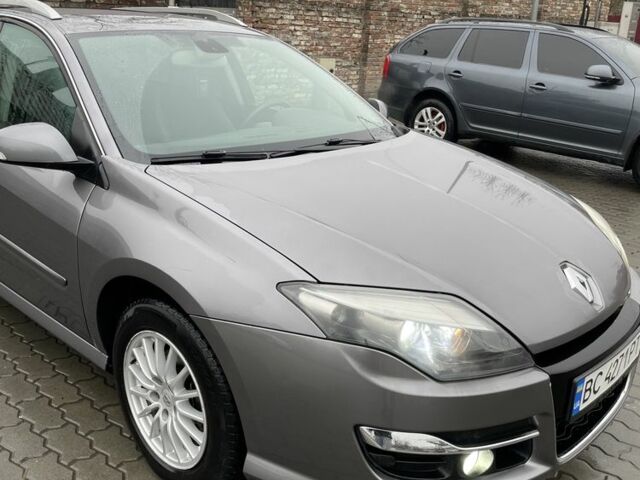 Серый Рено Лагуна, объемом двигателя 1.5 л и пробегом 285 тыс. км за 6600 $, фото 1 на Automoto.ua