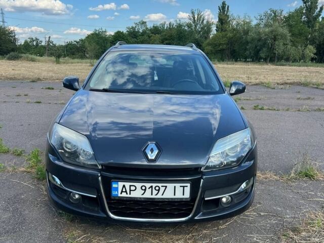 Серый Рено Лагуна, объемом двигателя 0 л и пробегом 231 тыс. км за 6800 $, фото 1 на Automoto.ua