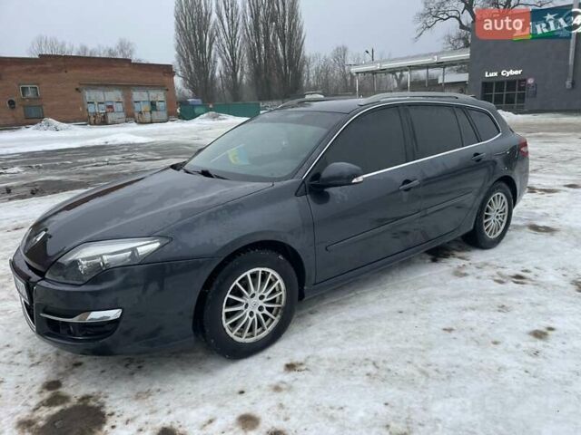 Сірий Рено Лагуна, об'ємом двигуна 1.46 л та пробігом 326 тис. км за 7200 $, фото 1 на Automoto.ua