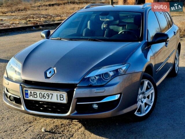 Серый Рено Лагуна, объемом двигателя 2 л и пробегом 246 тыс. км за 8199 $, фото 1 на Automoto.ua