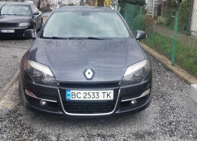 Сірий Рено Лагуна, об'ємом двигуна 1.5 л та пробігом 417 тис. км за 6800 $, фото 1 на Automoto.ua